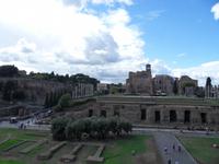 Blick vom Kollosseum aufs Forum Romanum