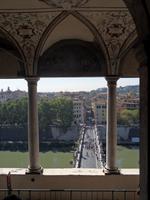 die Tiberbrücke mit Berninis Engelsstatuen