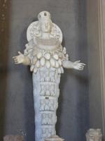Kopie der Artemis von Ephesus aus dem 2. Jh. n. Chr.