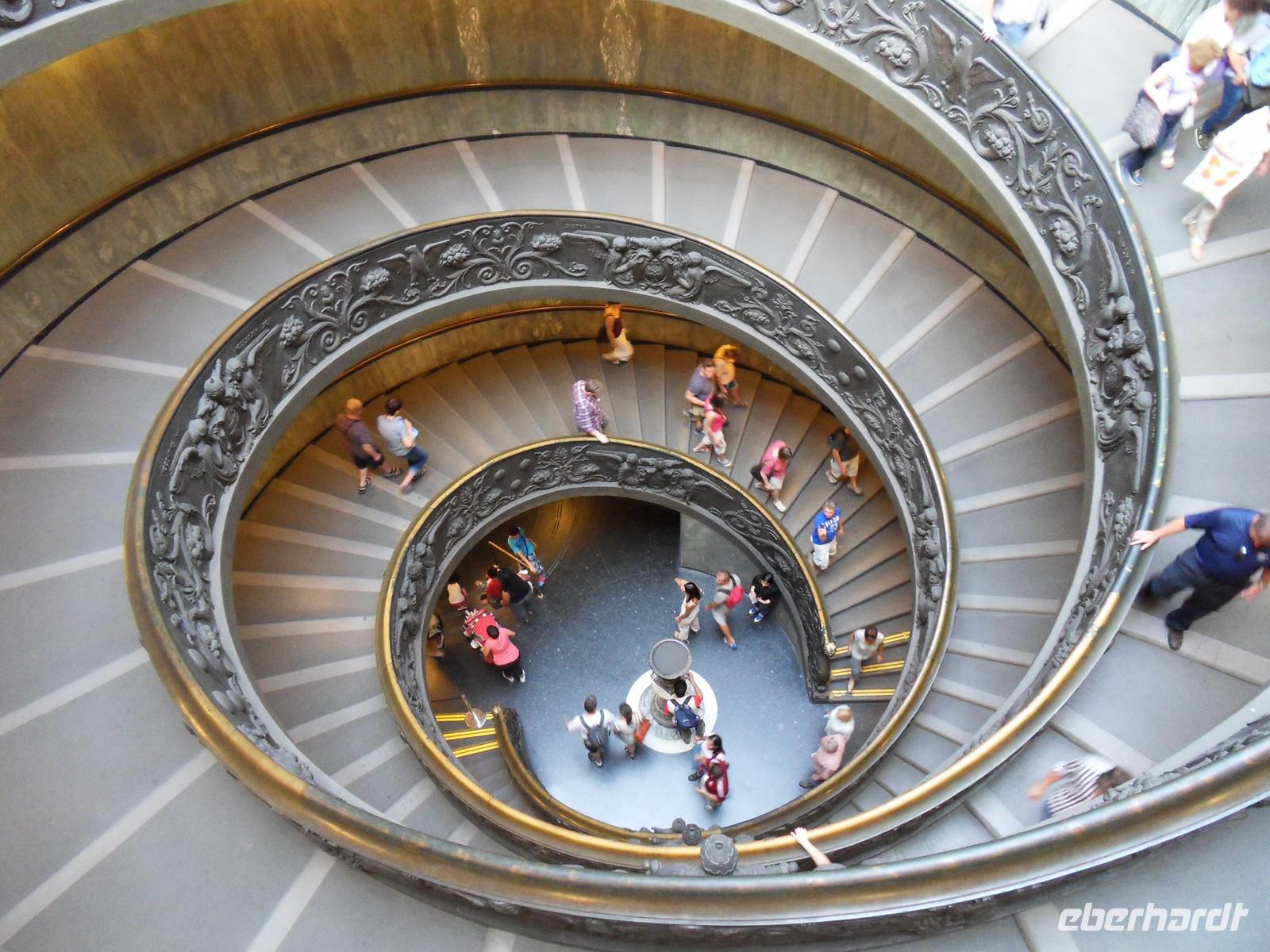 am Ausgang der Vatikanischen Museen