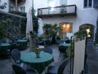 Restaurant in einem Sterzinger Innenhof