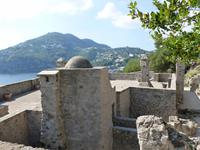 im Castello Aragonese