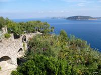 im Castello Aragonese