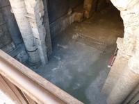 das ehemalige Straßenniveau der Antike