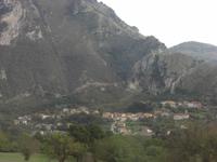 im Hintergrund San Severino