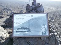 Denkmal an Opfer eines Ausbruches des Ätna