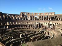004 Innenbesichtigung im Kolosseum
