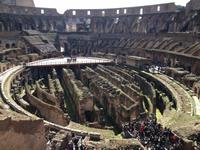 011 Innenbesichtigung im Kolosseum