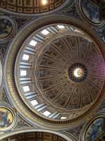 084 Kuppel der Petersbasilika