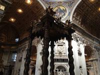 087 Baldachin der Petersbasilika