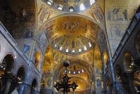Innenraum der Basilica di San Marco