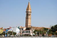 Burano mit schiefen Turm 