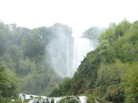 Marmore-Wasserfälle beim Ablassen
