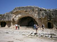 In der archäologischen Zone in Syrakus