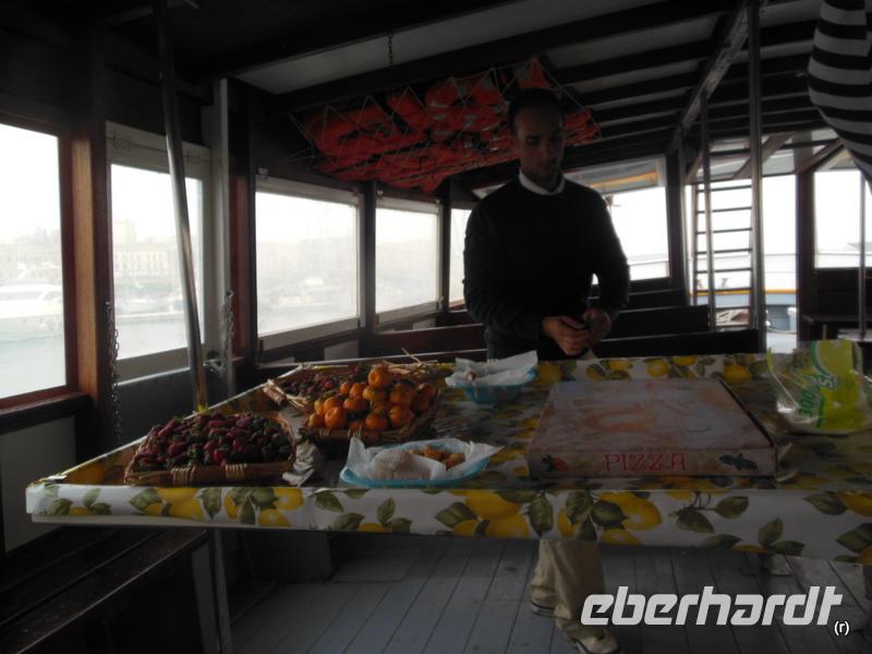 auf dem Schiff in Syrakus 