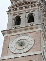 Uhr am Kirchturm am Campo Santa Maria Formosa