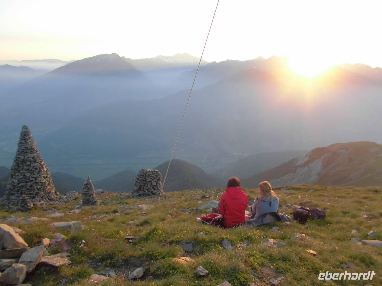 Sonnenaufgangswanderung auf den Zinseler