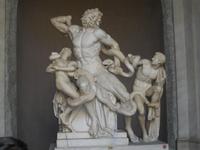 Laokoon u. seine Söhne im Kampf mit 2 Schlangen