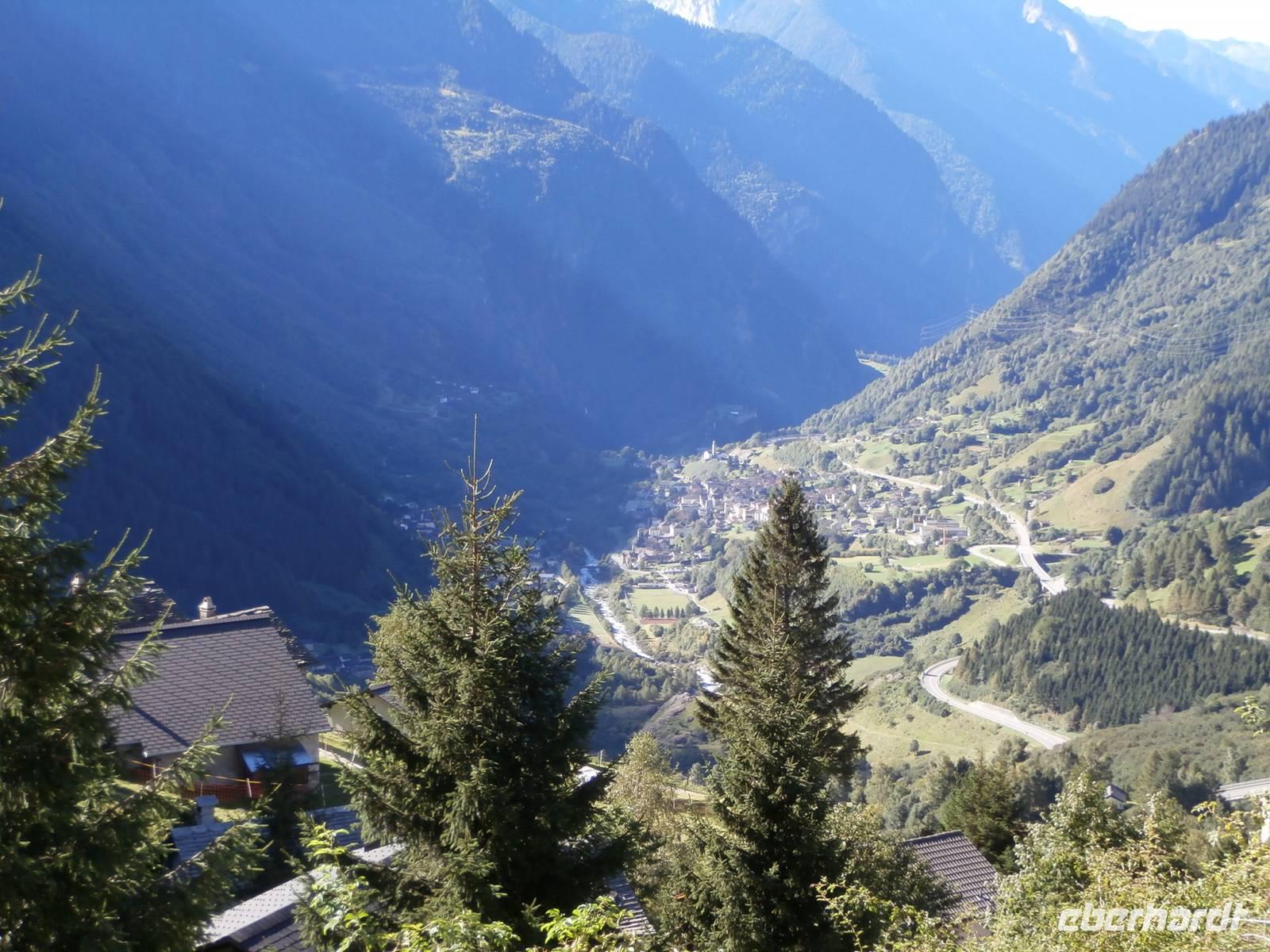Blick hinunter auf Bellinzona