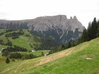 Wanderung auf der Seiser Alm - Blick zum Schliern