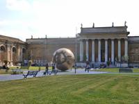 Vatikanische Museen (Weltkugel)