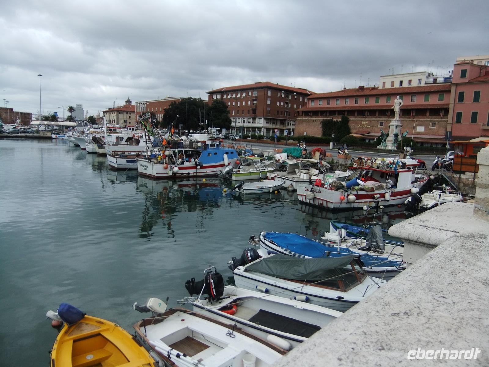 Livorno. Hafen &ndash; &copy;  (Eberhardt TRAVEL)