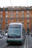 Eines der öffentlichen Transportmittel in Rom - Straßenbahn