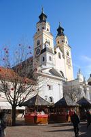 Dom Brixen auf dem Domplatz Weihnachtsmarkt