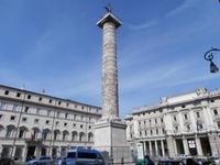 Plätze und Säulen in Rom