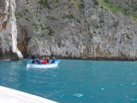 vor der Schwefelgrotte