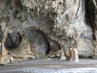 kleine Höhlen am Kap von Palinuro