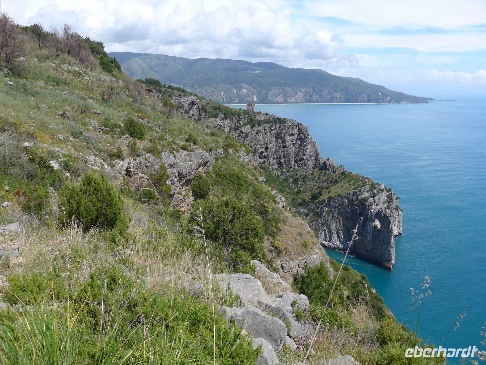 Blick vom Kap Palinuro nach Süden