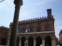Rathaus von Cremona bei der Heimfahrt.