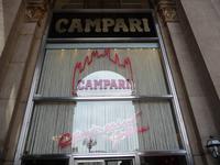 Das berühmte Campari - Geschäft in seinem Ursprungsort Milano.
