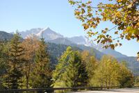 Rückfahrt nach Dresden - über Garmisch - hier die Zugspitzmassiv