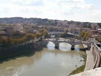 Roms Brücken über den Tiber