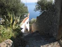 Abstieg nach Minori über unzählig viele Stufen  