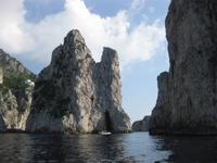 Die Faraglioni-Felsen von Capri