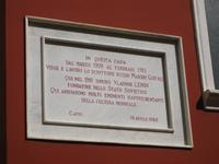 Gedenktafel für berühmte Besucher der Insel