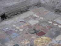 Der Fußboden im Empfangsbereich