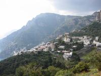 Langsam nähern wir uns Positano