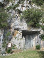 Caselle in Pittari, Grotte San Michele