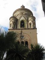 Der Glockenturm des Doms von Amalfi