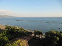 Blick zum Hotelstrand und bis nach Palinuro