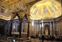 Innenraum St. Paul vor den Mauern