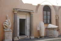 Reste der Riesenstatue von Kaiser Constantin - nur diese Teile waren aus Marmor