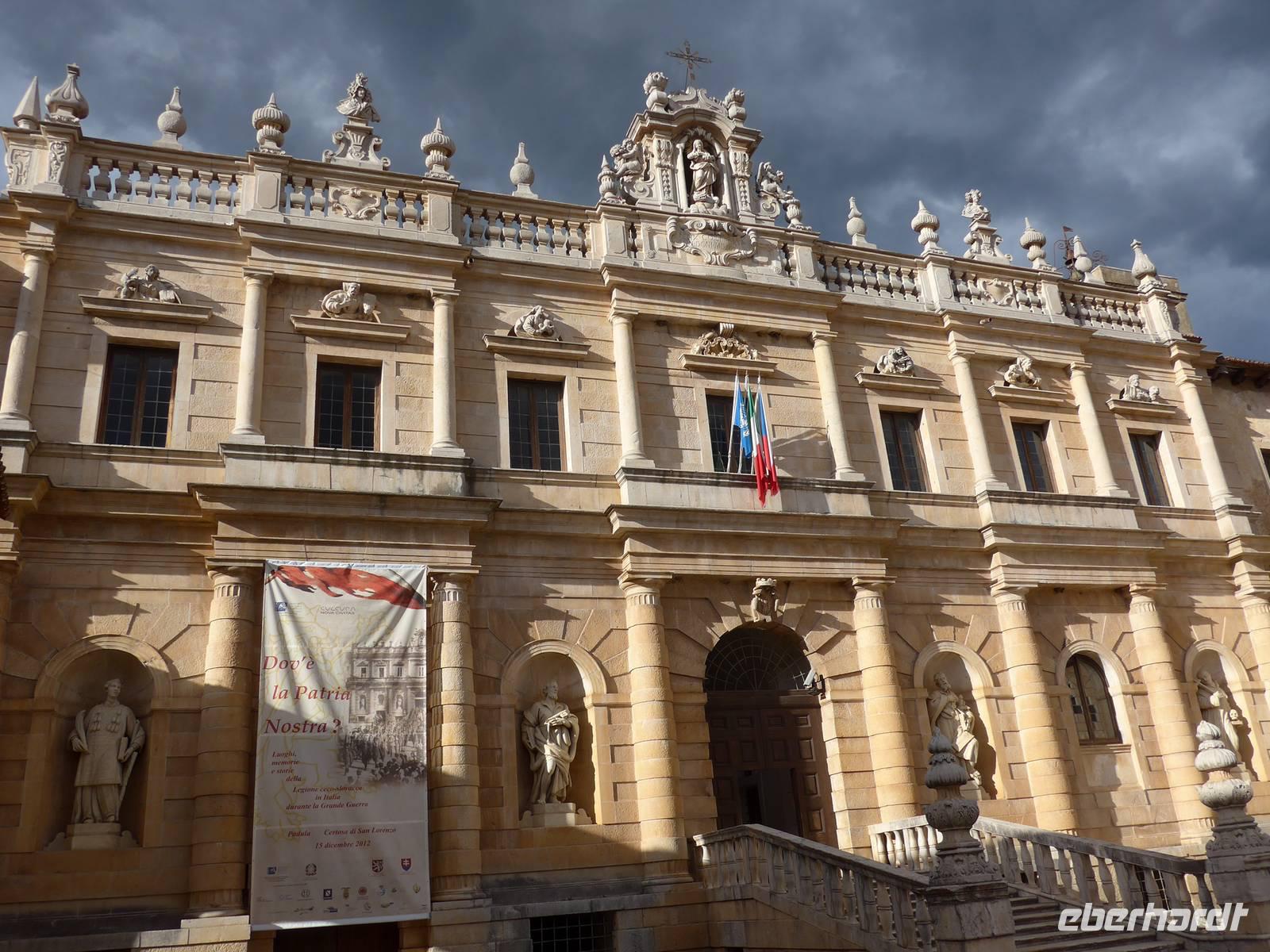 Cilento, Kartause von Padula, Eingangsportal