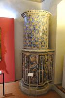 Kamin in einer der Räume von Castello Buonconsiglio