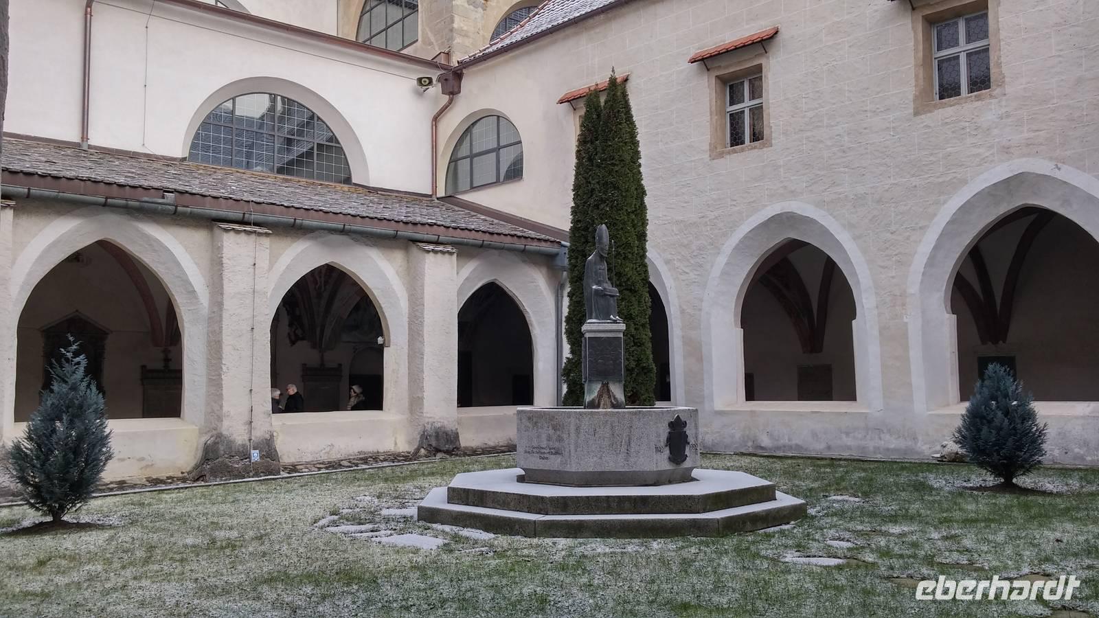 Kreuzgang im Kloster Neustift