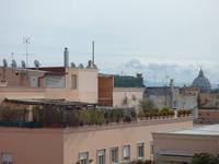 Blick von der Dachterrasse des Hotels // Rom